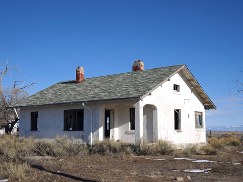 Getting the Back Story on a Vacant House | Freedom Mentor